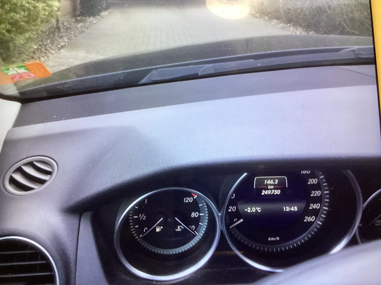 Billede 5 - Nysynet, velholdt Mercedes C 220 