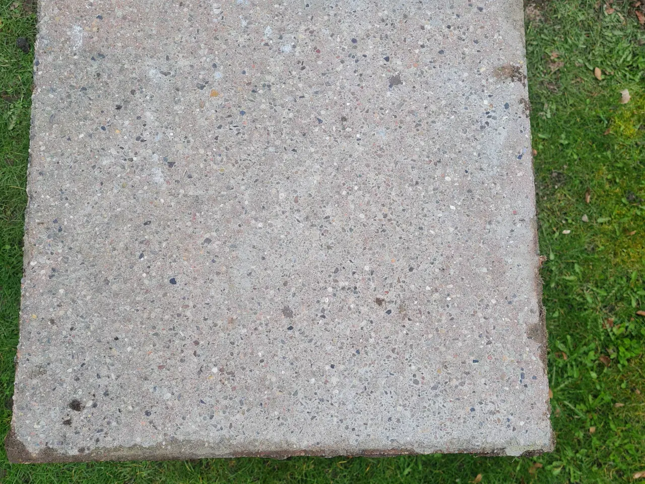 Billede 2 - Havefliser i 50*50 fra 50'erne 