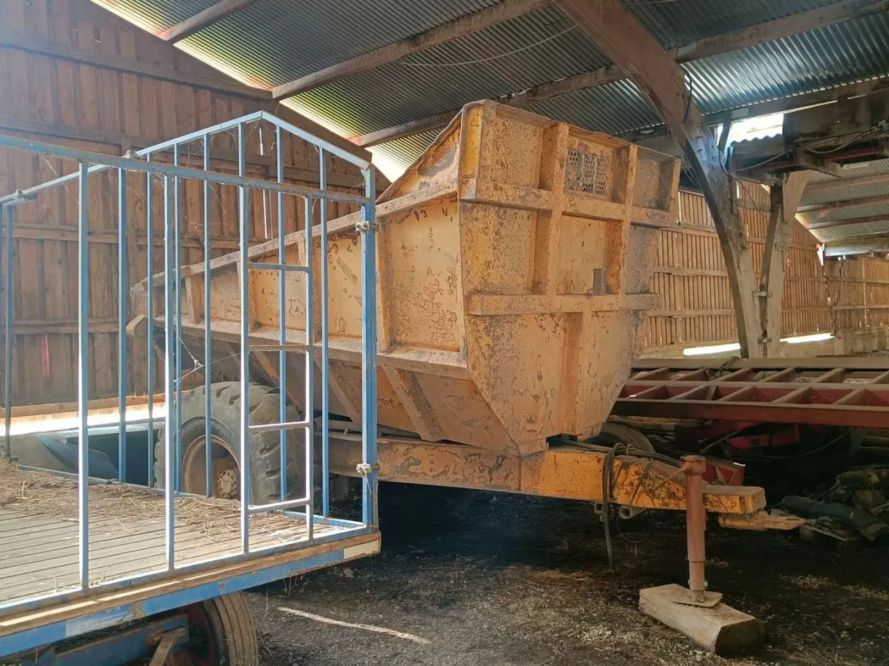 Billede 2 - - - - Dumpervogn til traktor
