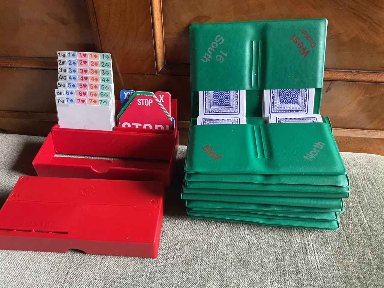 Billede 2 - Bridge meldekasser, og kortmapper med kort.
