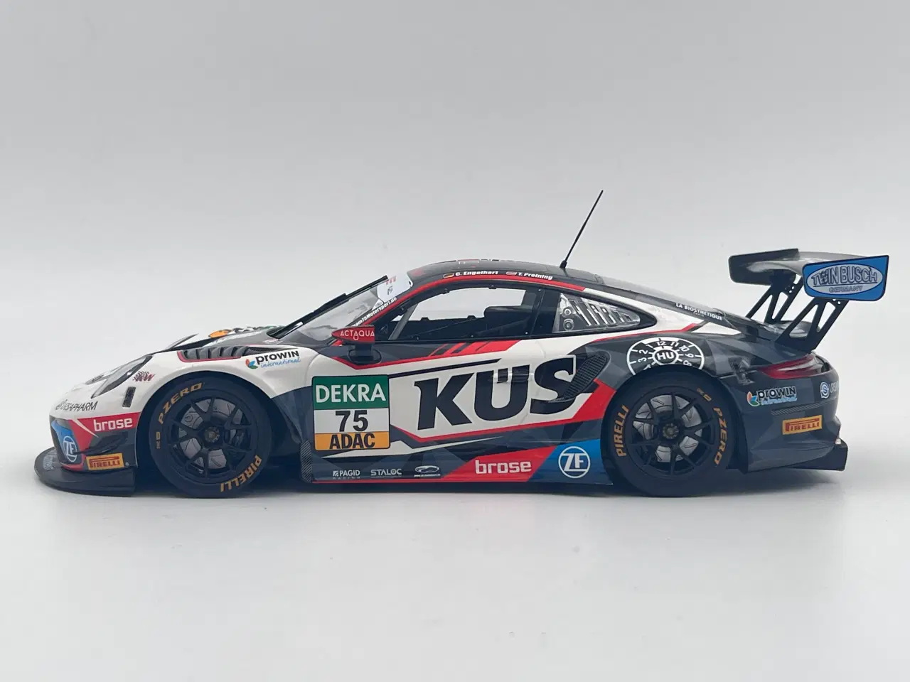 Billede 4 - 2021 Porsche GT3 R #75 Limited Edition - 1:18