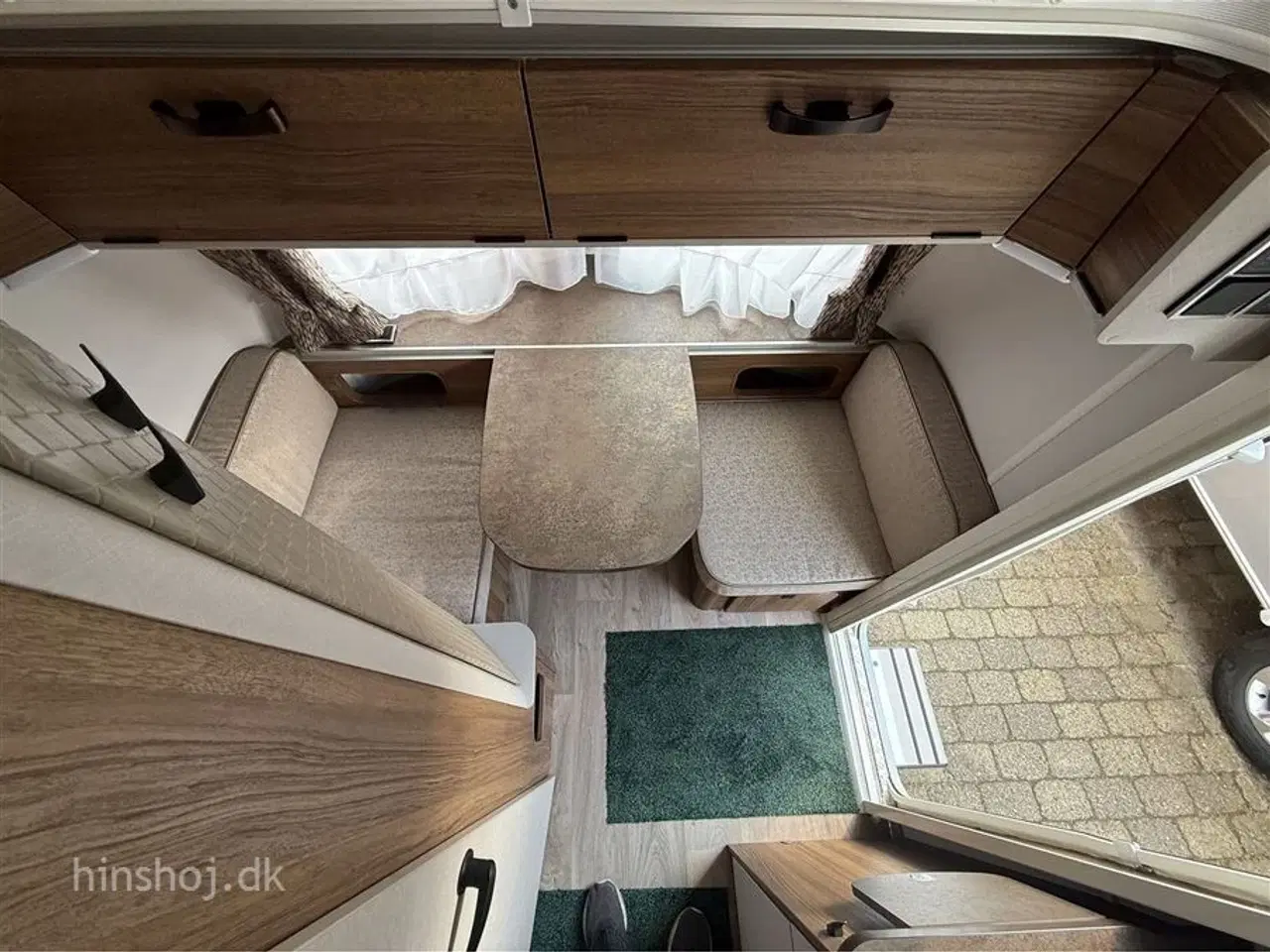 Billede 9 - 2023 - Eriba Touring 430 Legend   Lækker rejsevogn med fast dobbeltseng fra Hinshøj Caravan