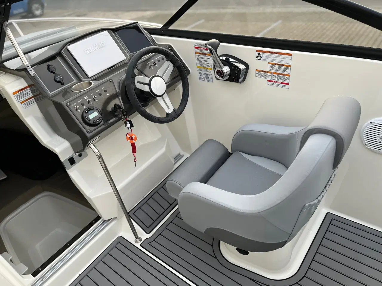 Billede 15 - Bayliner VR5 Cuddy med Mercury F200 XL-EFI DS V6 - inkl. udstyr - TILBUD