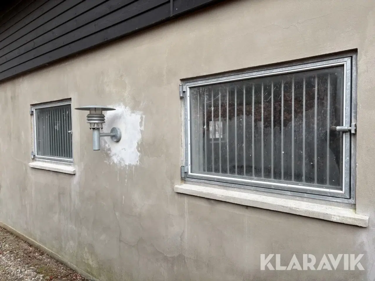 Billede 1 - Staldvinduer 2 styk