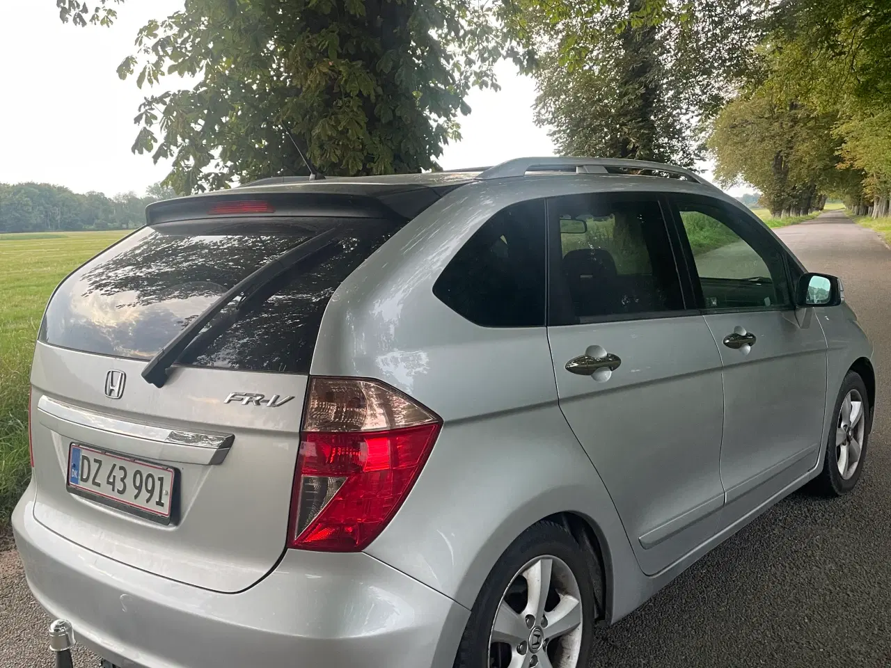 Billede 5 - Fin Honda FR-V sælges LAV KM