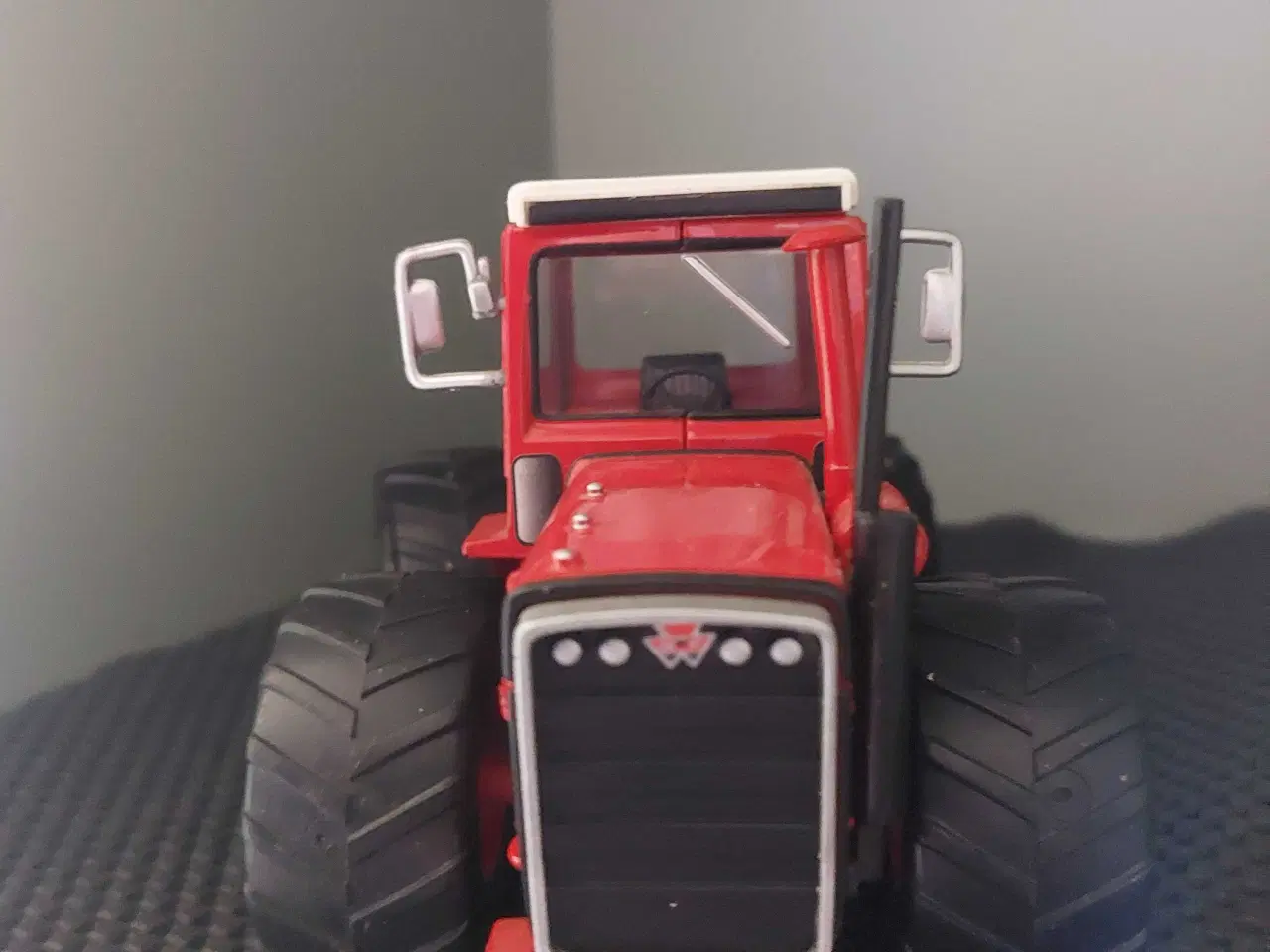 Billede 4 - Britains/ertl  mf 1500