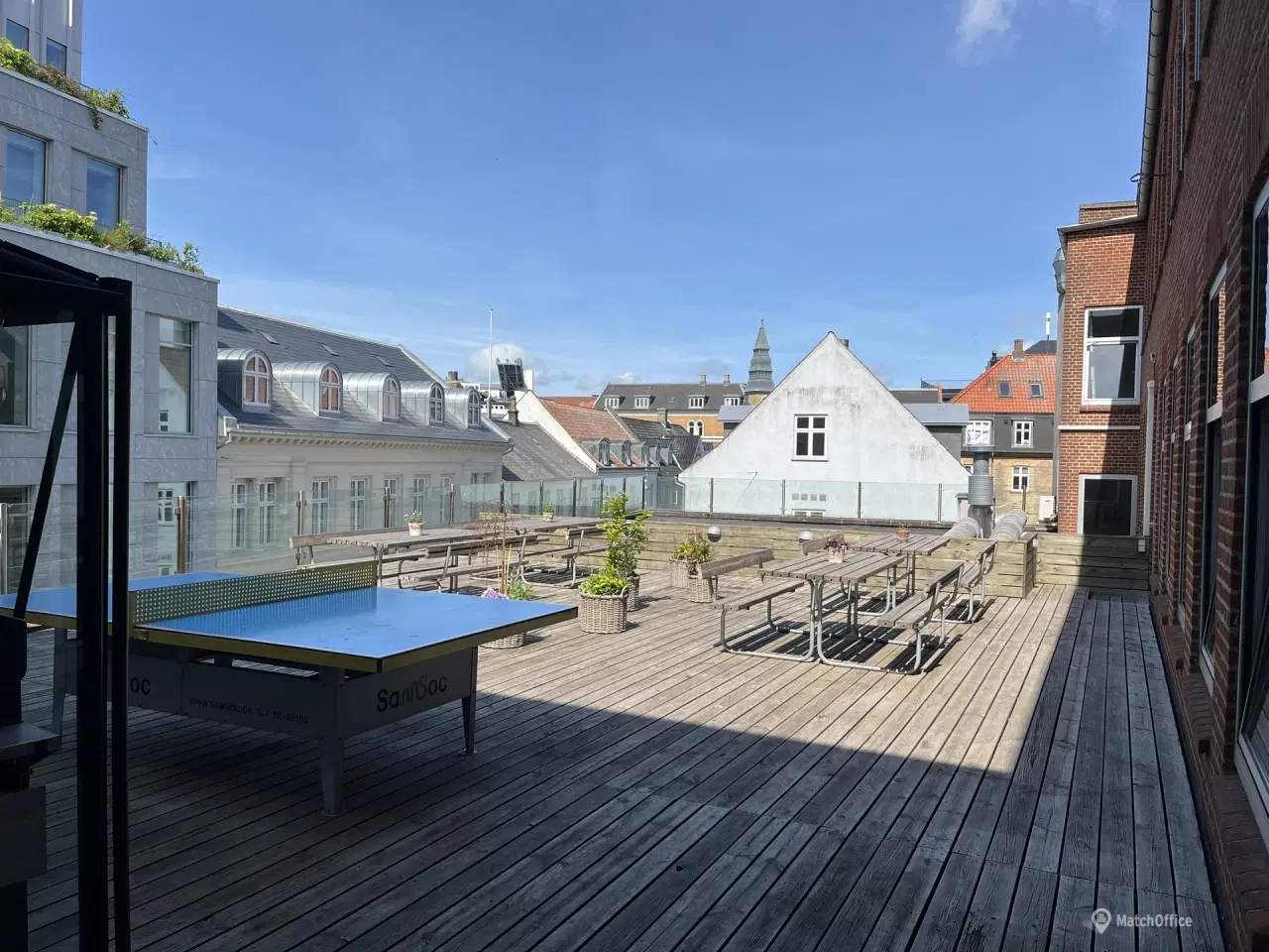 Billede 1 - Flyt ind i fællesskabet – midt i Aarhus C" ✨ 📍 Åboulevarden 3. 2.sal, Aarhus C