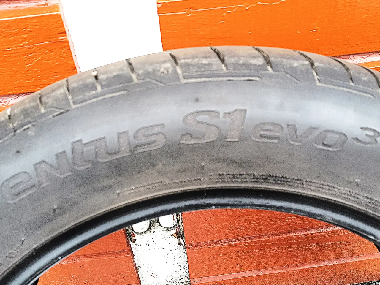 Billede 5 - 235/55 R19 sommerdæk