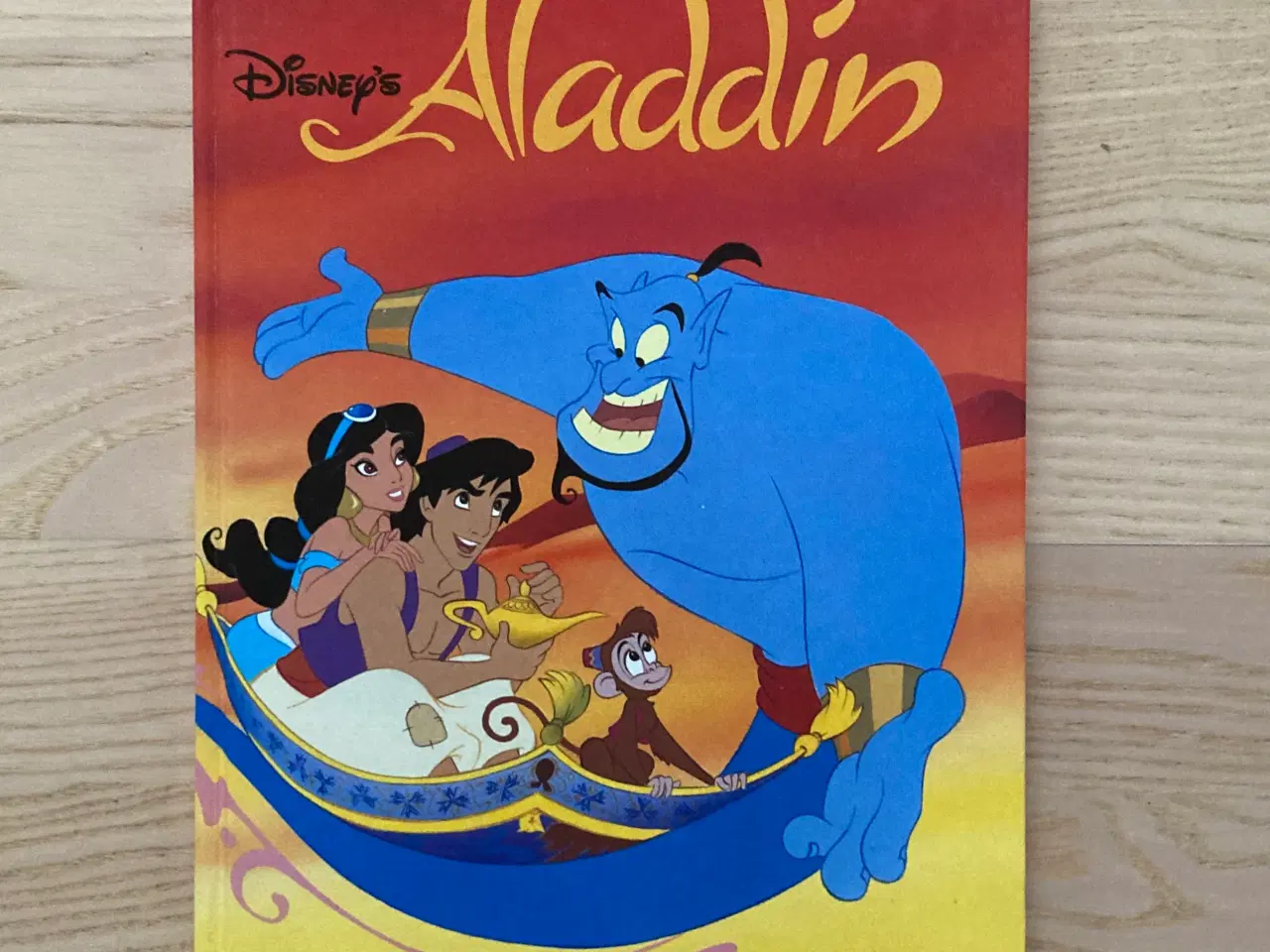 Billede 2 - Bogudgaven af Disney tegnefilm om Aladdin