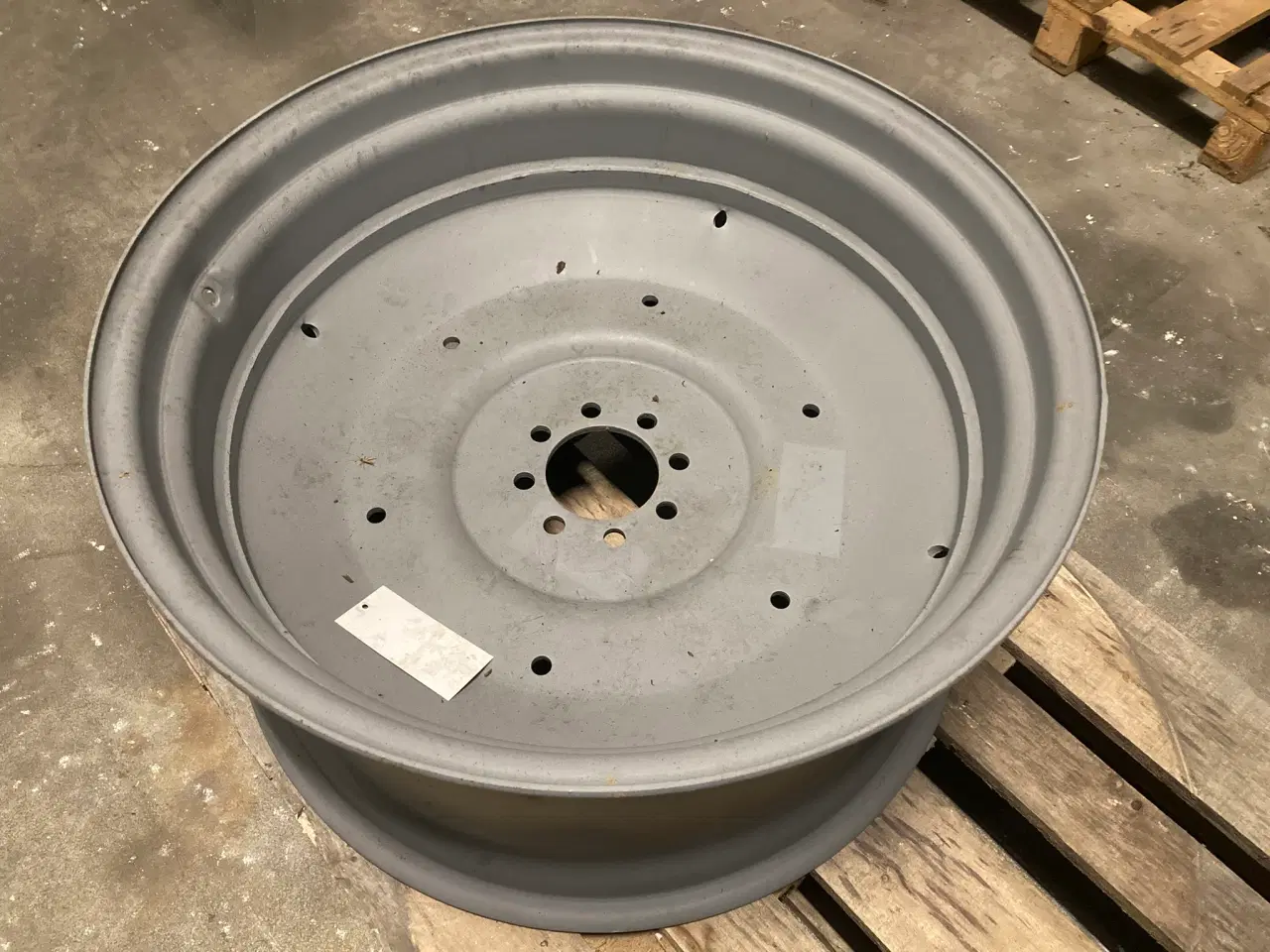 Billede 2 - Fælg 34" 