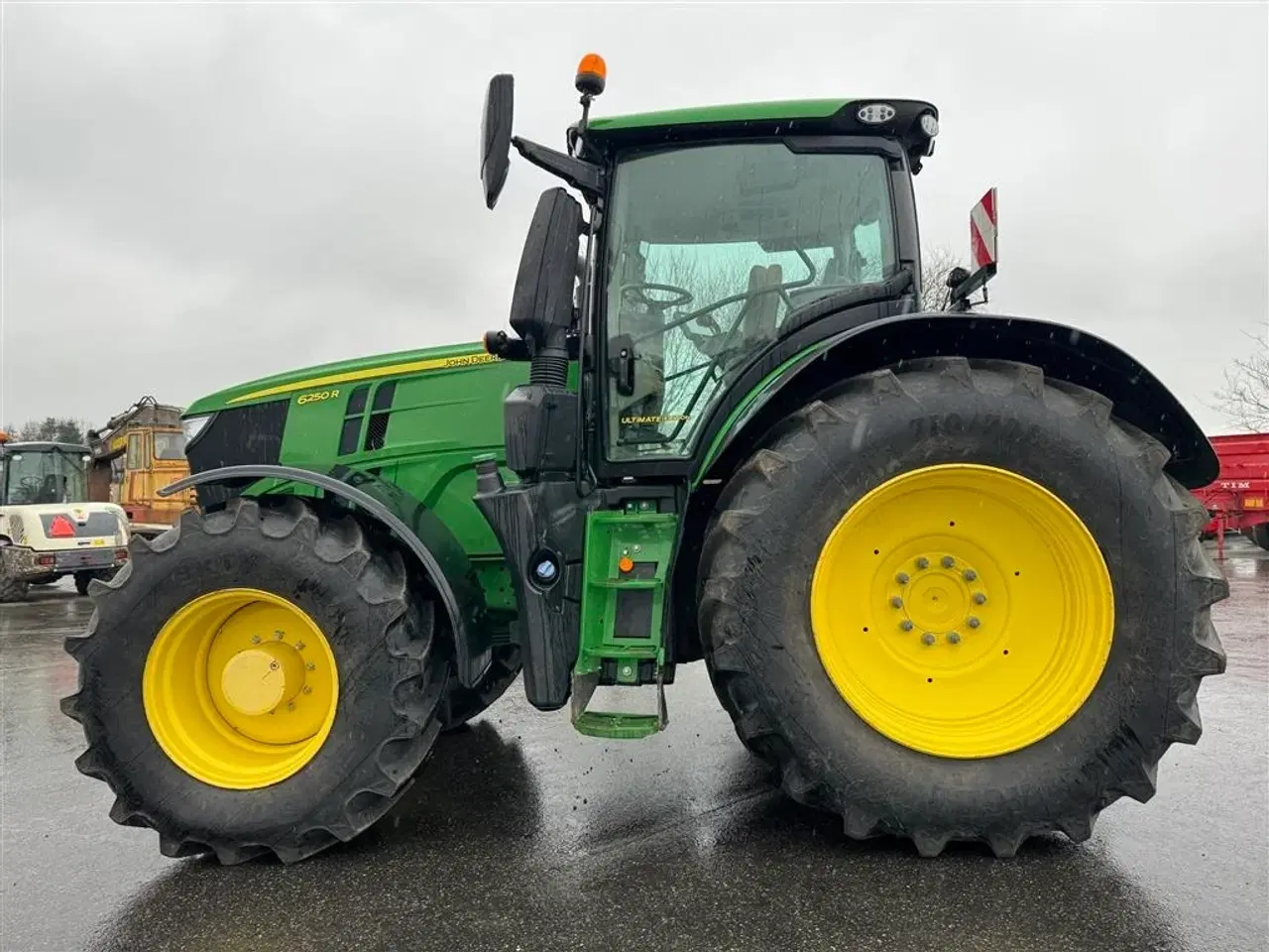 Billede 4 - John Deere 6250R ULTIMATE  KUN 4000 TIMER OG NÆSTEN NYE DÆK!