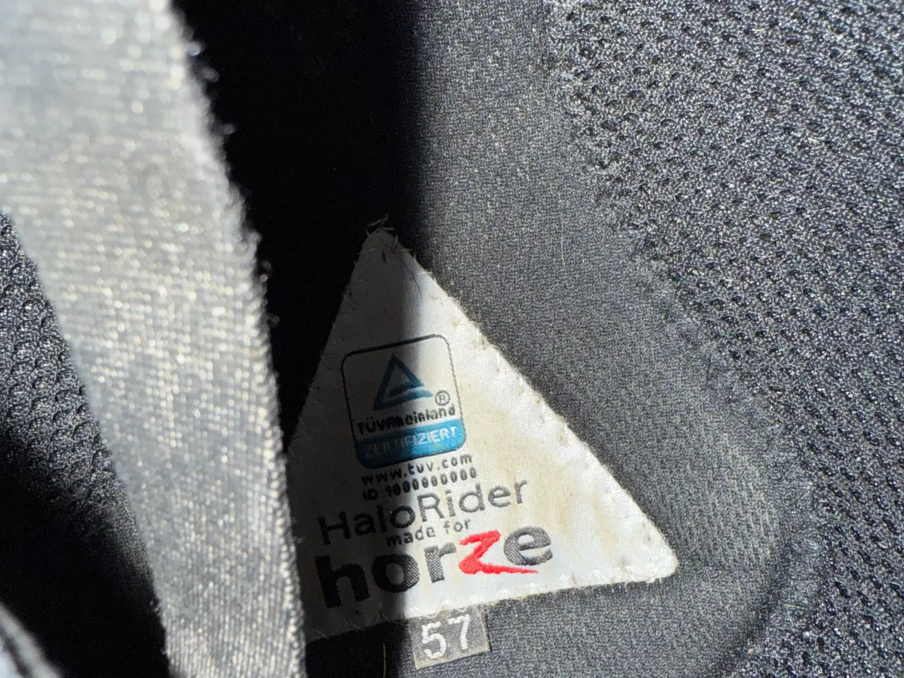 Billede 2 - Ridehjelm str 57 HORZE