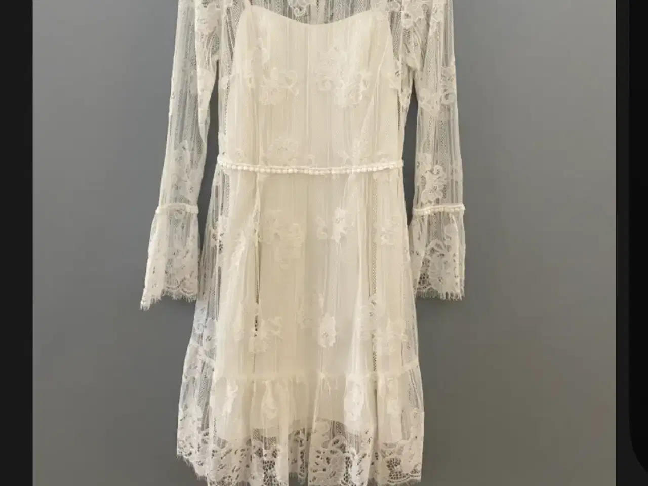 Billede 2 - Flot konfirmationskjole fra Real Silk str. 36