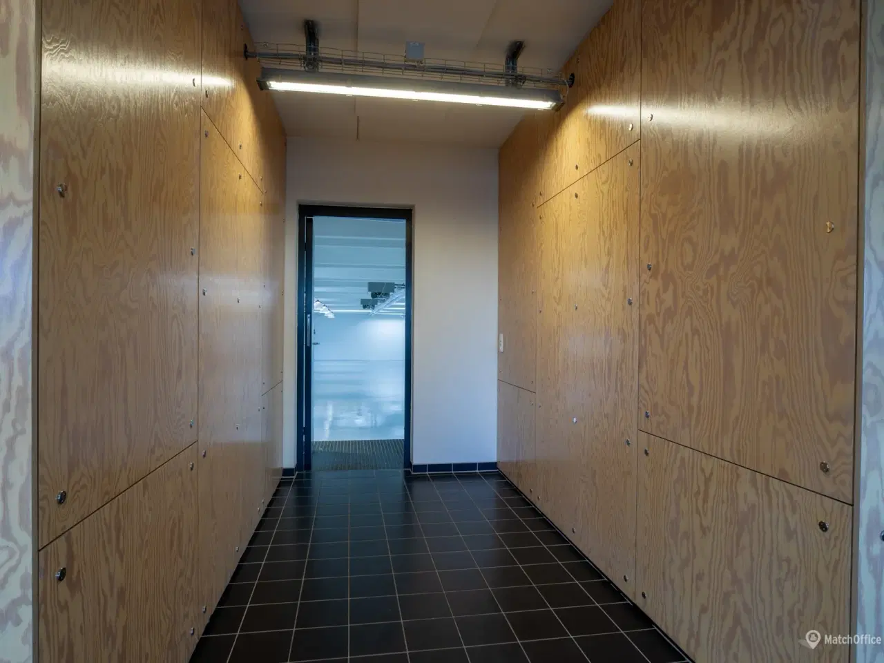 Billede 15 - 1503-14: Roholmsvej 12A - 1.670 m2