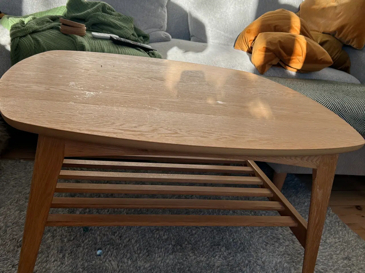 Billede 2 - Sofabord i egetræ