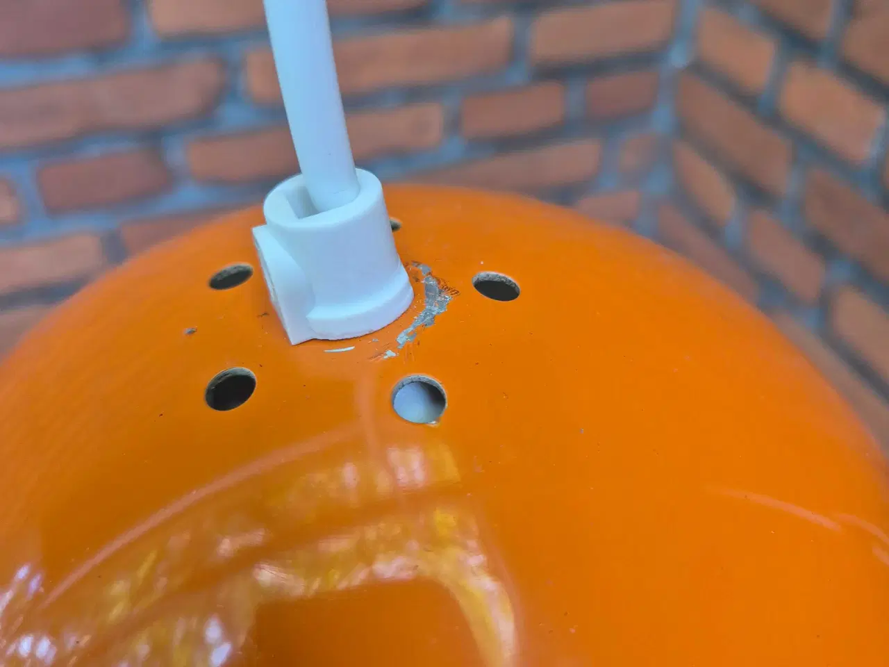 Billede 8 - To orange kuglelamper 