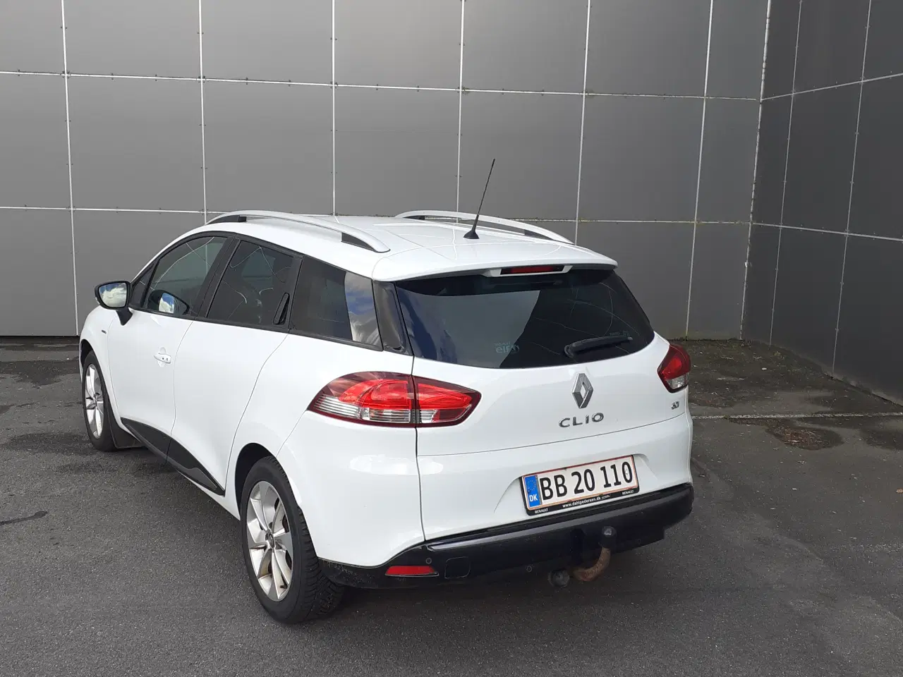 Billede 3 - Super flot Clio Sælges....