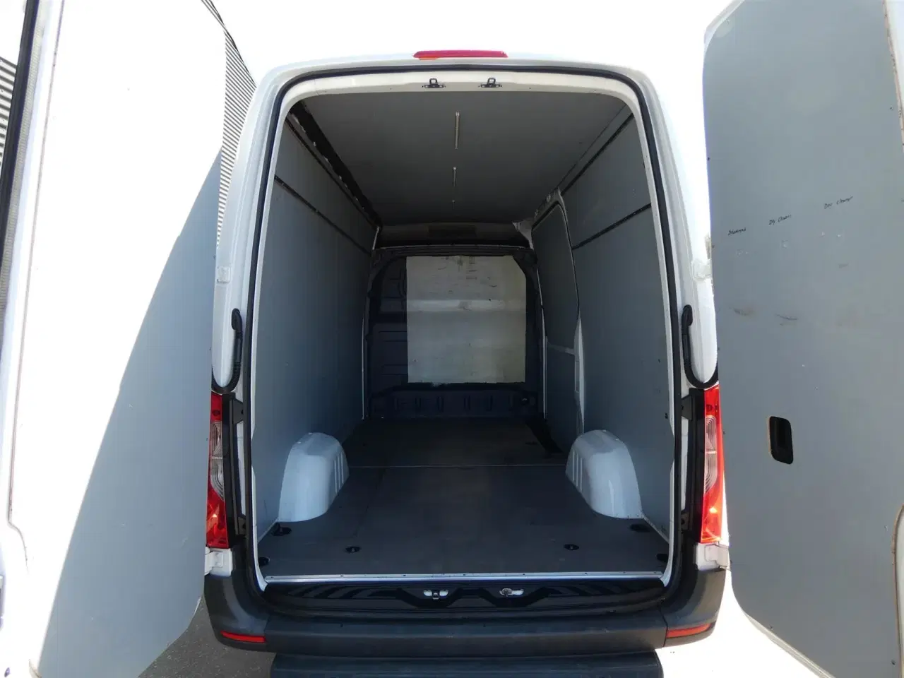 Billede 8 - Mercedes-Benz Sprinter 316 2,1 CDI A2 H2 RWD 163HK Van 6g