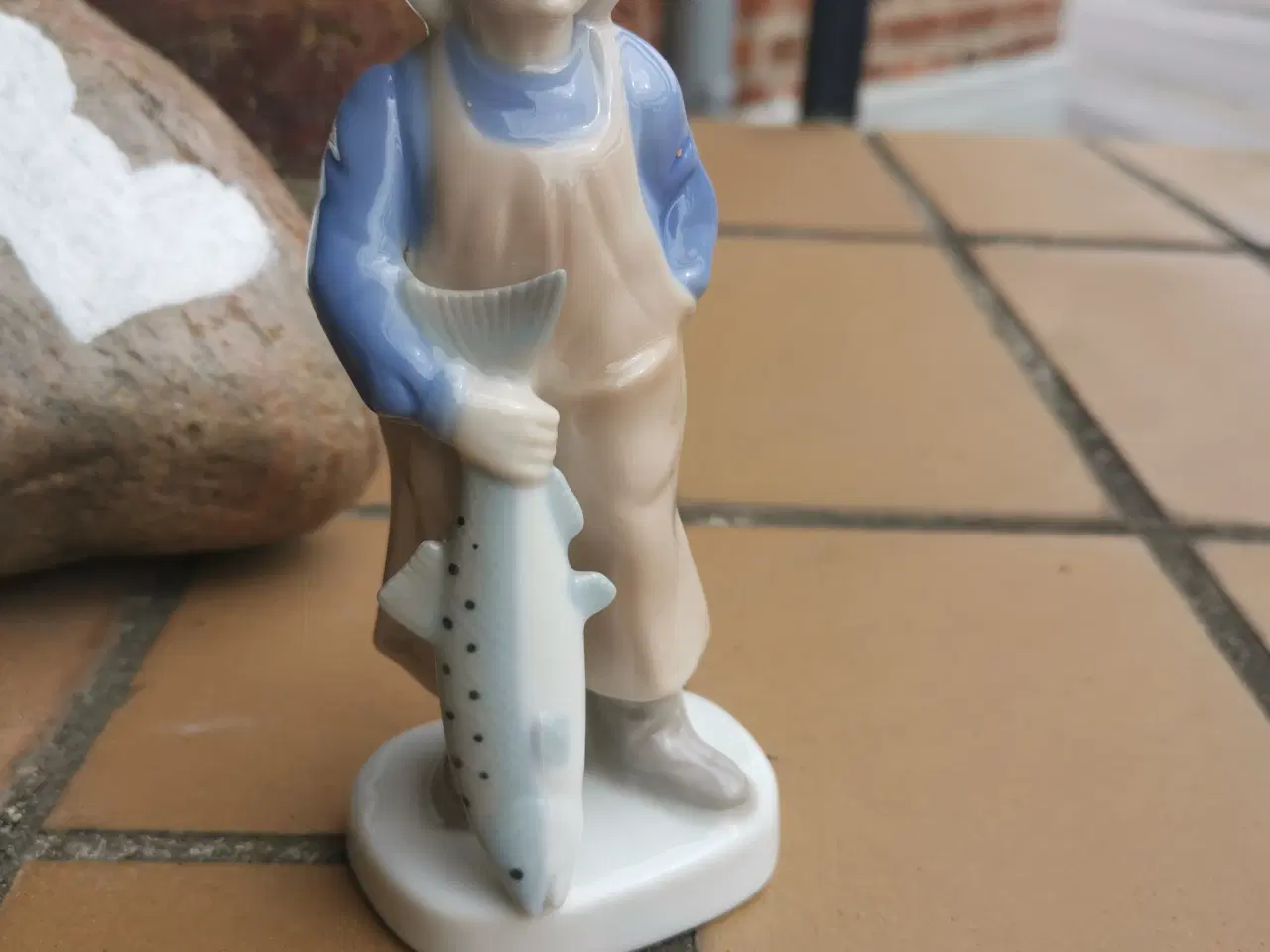 Billede 1 - Fisker Figur Porcelæns figur