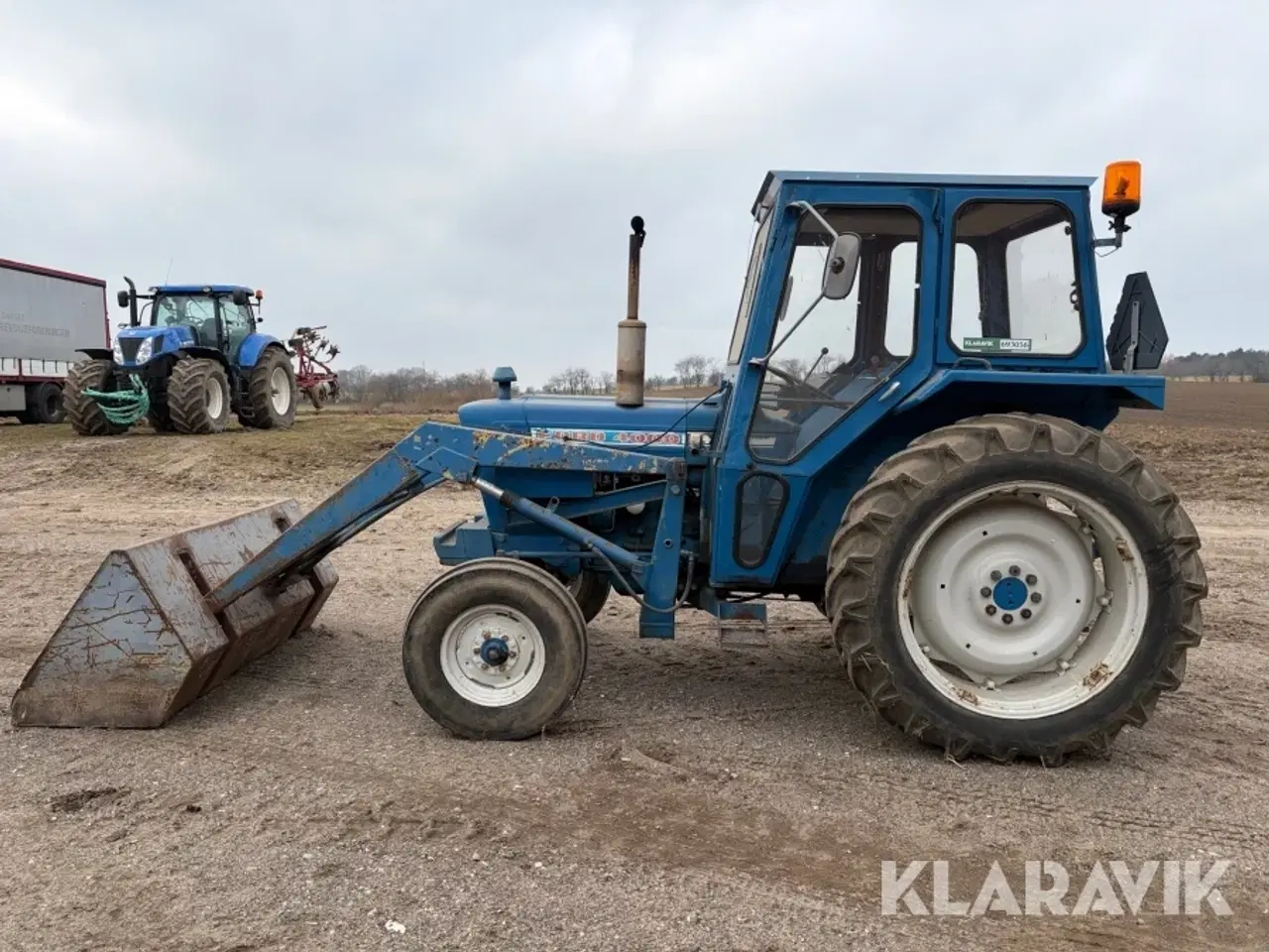 Billede 8 - Veterantraktor Ford 4000 med frontlæsser