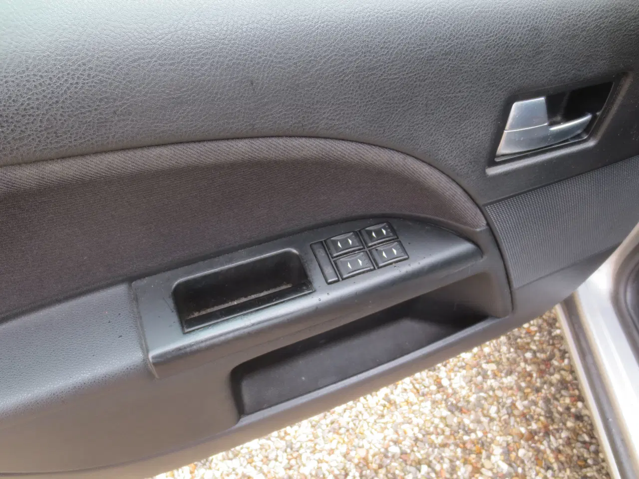 Billede 19 - Ford Mondeo 2.0 i 5 D. Skal synes. 