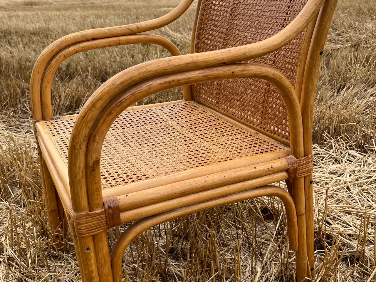 Billede 2 - Elegant bambusstol med fransk flet