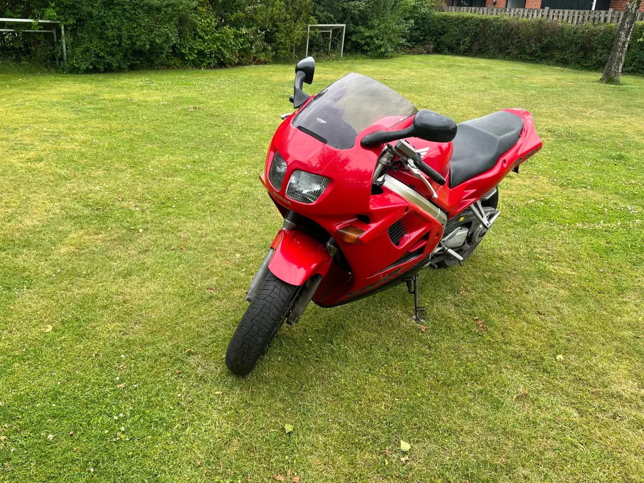 Billede 8 - Honda Vfr750