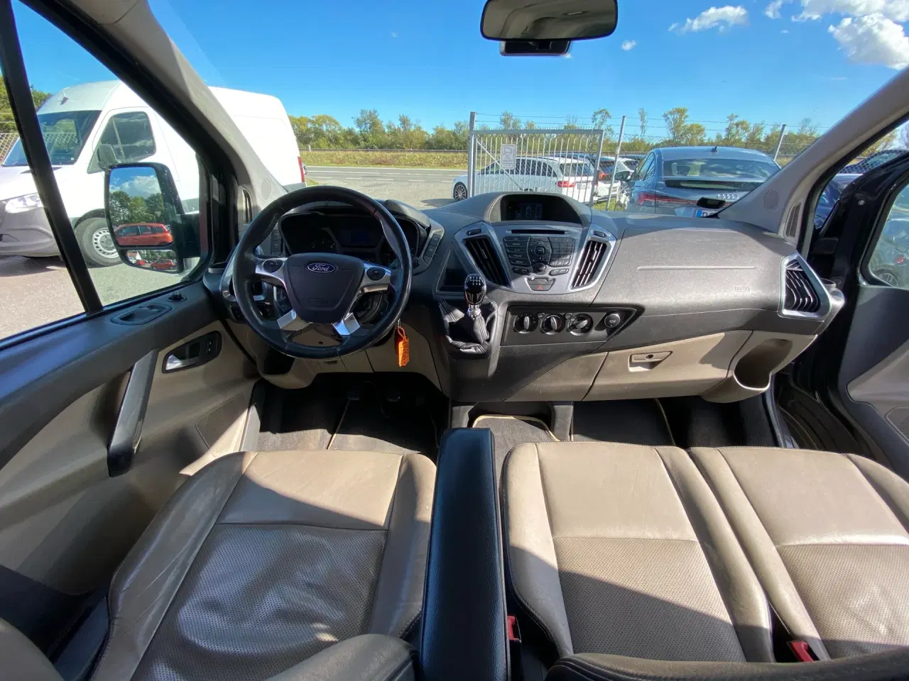 Billede 9 - Ford Tourneo Custom 300 S 2,2 TDCi Titanium 125HK 6g