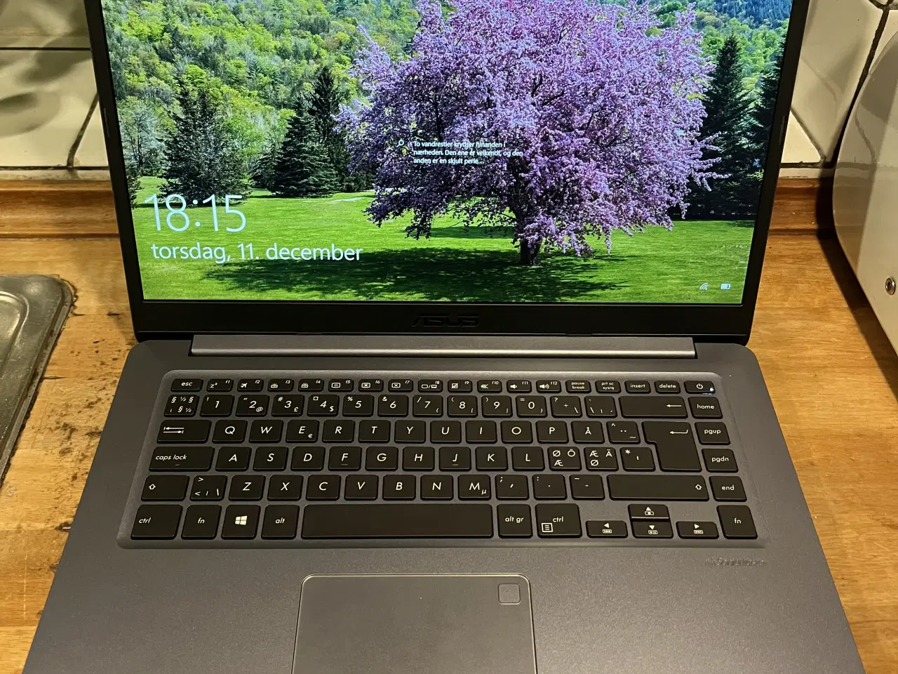 Billede 1 - Asus computer