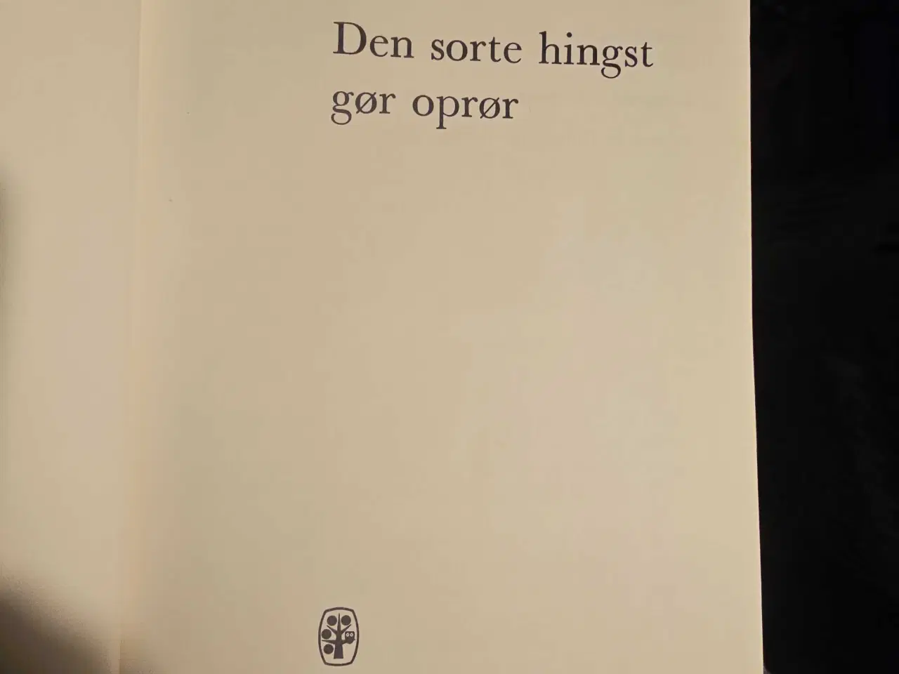 Billede 3 - Den sorte Hingst gør oprør