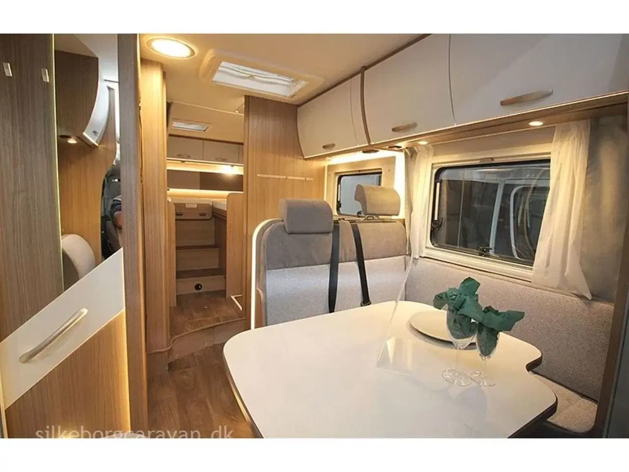 Billede 2 - 2021 - Carado T 447 Clever + Edition