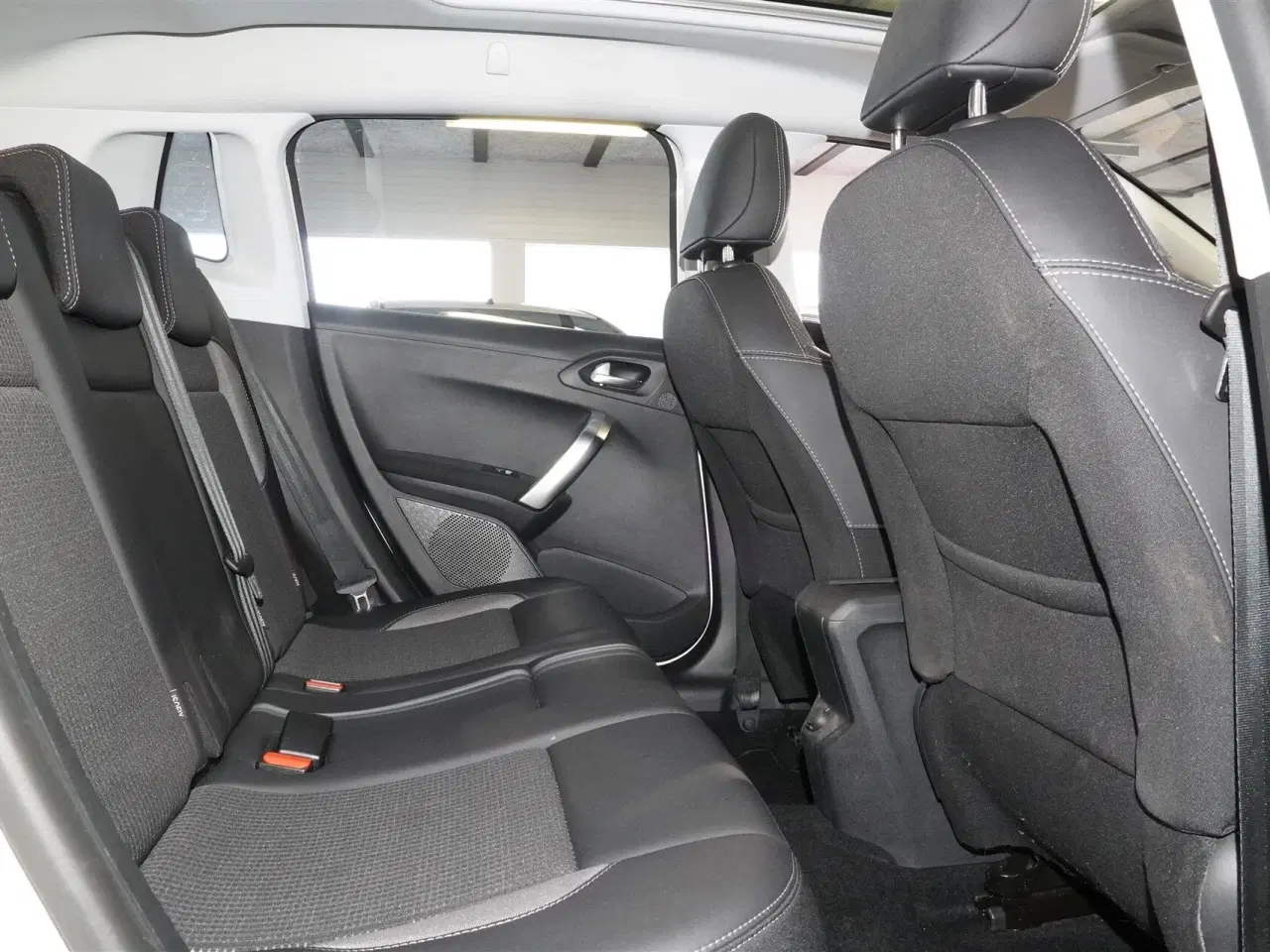 Billede 10 - Peugeot 2008 1,5 BlueHDi Allure 100HK 5d