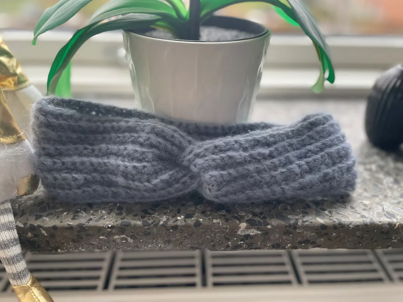 Billede 3 - Hjemme hæklede pandebånd
