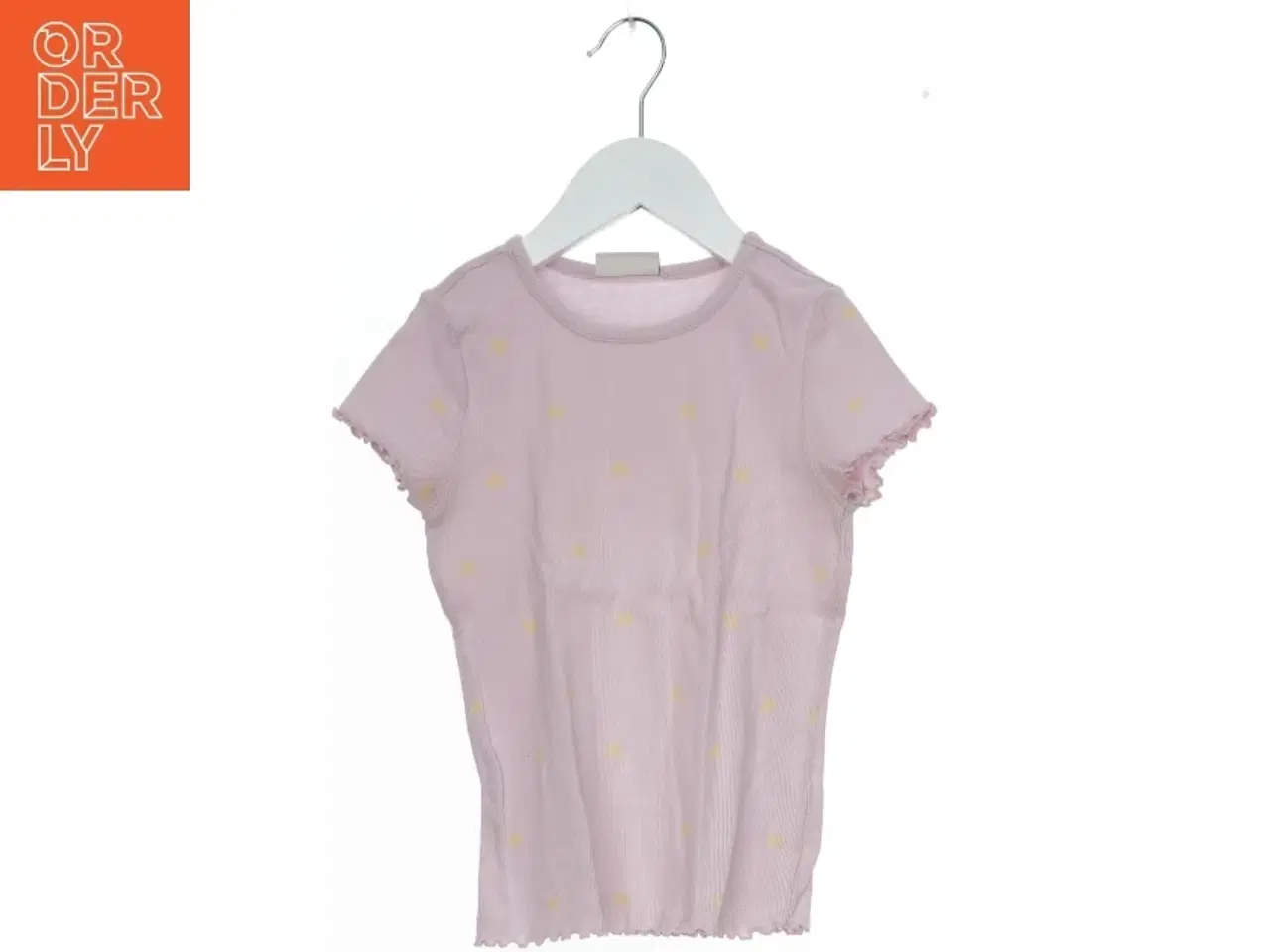 Billede 1 - Lyserød T-shirt med Hjerter fra KappAhl (str. 128)