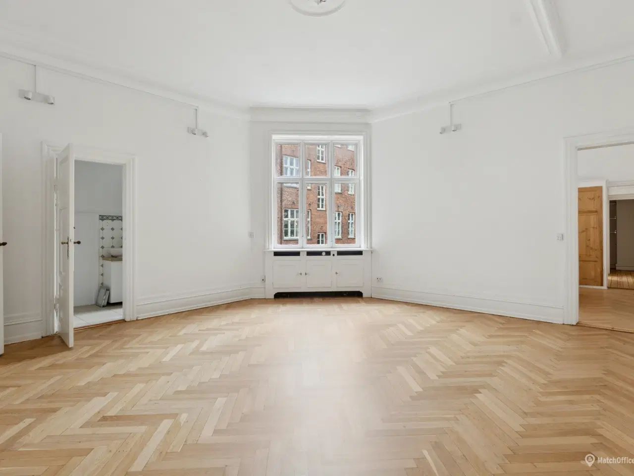 Billede 5 - Kontorlejemål med bolig beliggende i flot ejendom med smukke detaljer