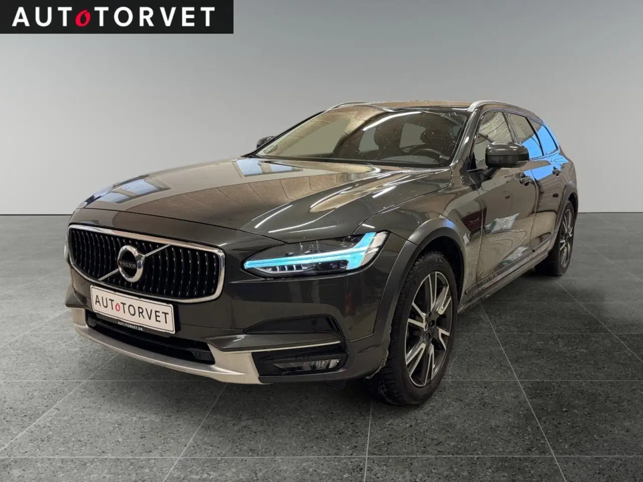 Billede 1 - Volvo V90 CC 2,0 D5 235 aut. AWD