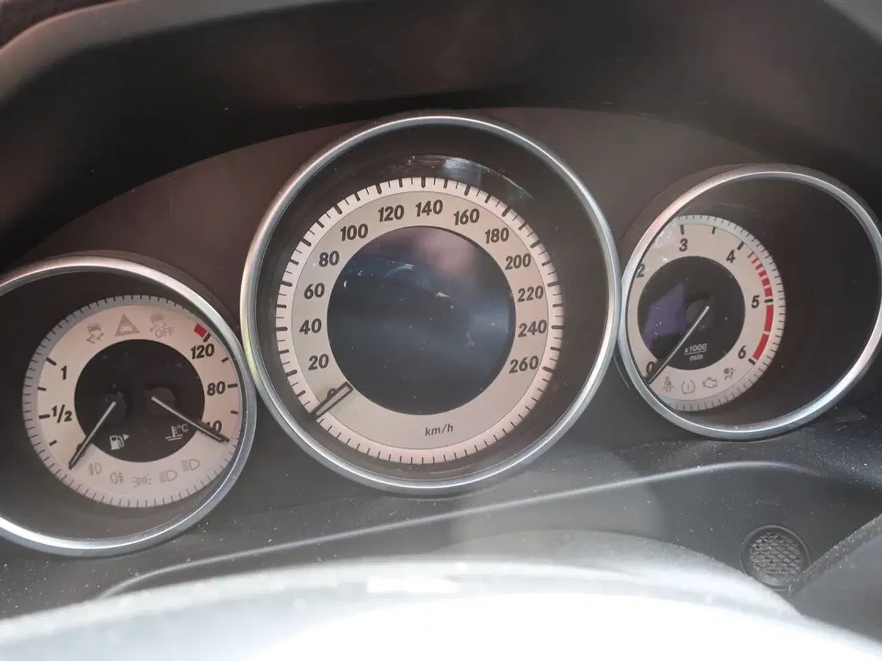 Billede 22 - Personbil MERCEDES E220 Bluetec diesel (momsfri)