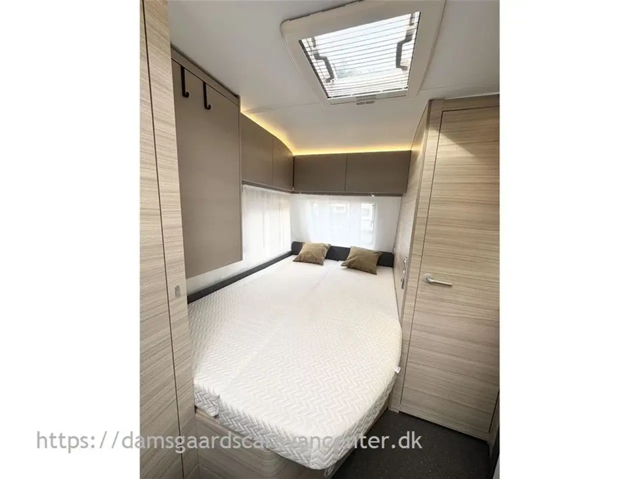 Billede 15 - 2023 - Adria Altea 432 PX   Franskseng-Gulvtemp.-Mover-Markise-telt