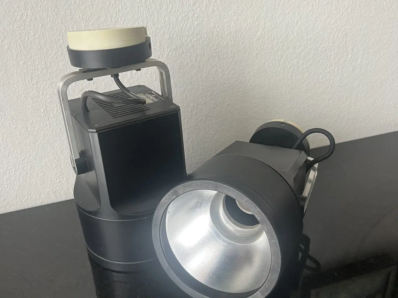 Billede 6 - 2 stk Unispot (Storebror)