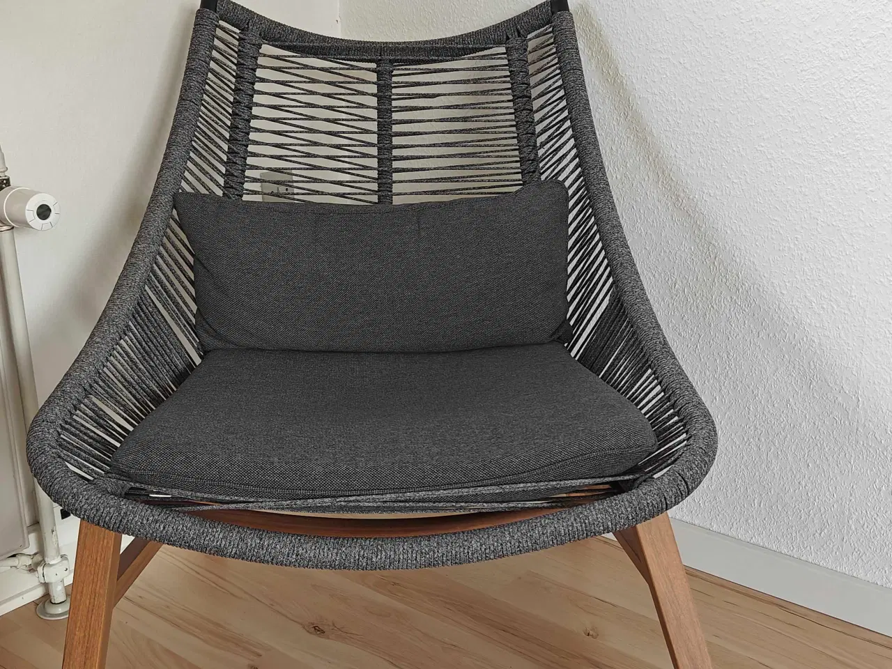 Billede 1 - Lænestol/loungestol DANNEMARE grå