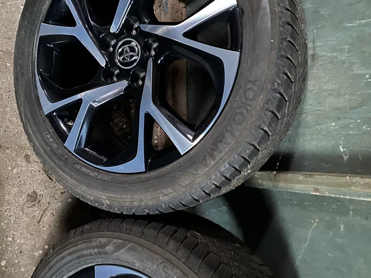 Billede 2 - Orginale Toyota chr fælge 5x114.18” med vinterdæk 