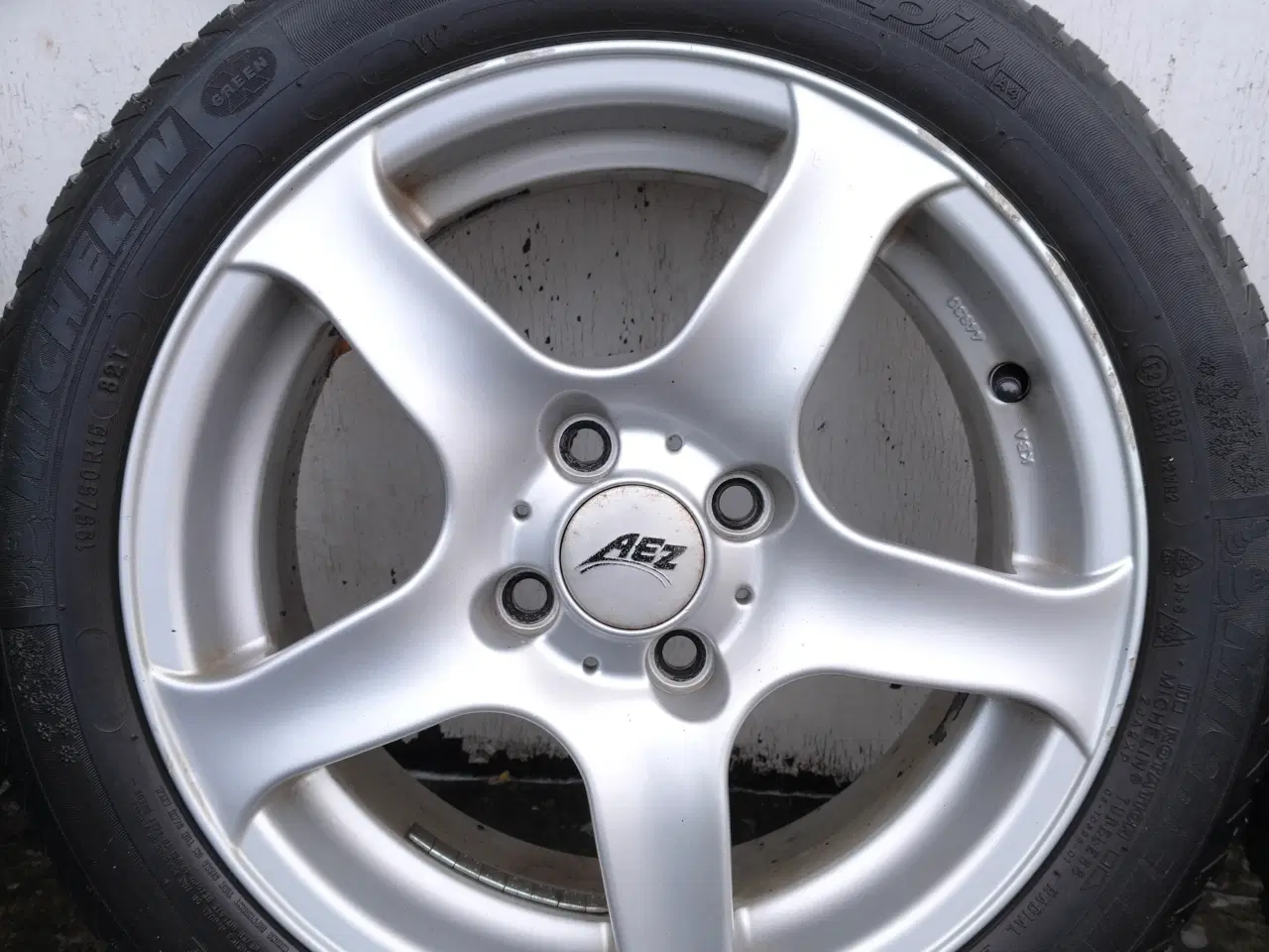 Billede 1 - Vinterdæk 195/50R15 ET 46
