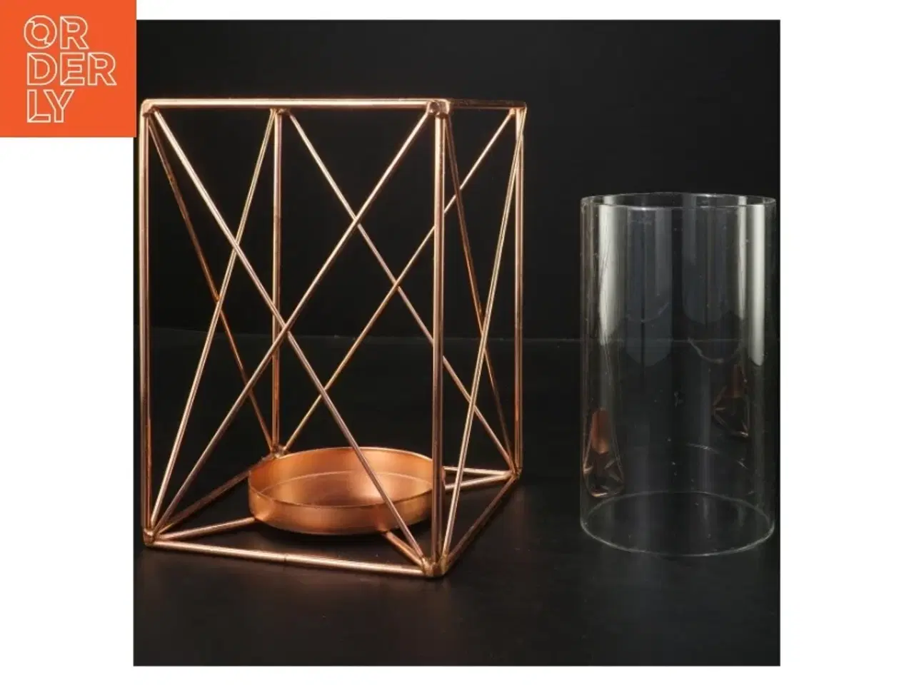 Billede 1 - Kobbetfarvet geometrisk lysestage i metal (str. 20x14x14 cm)