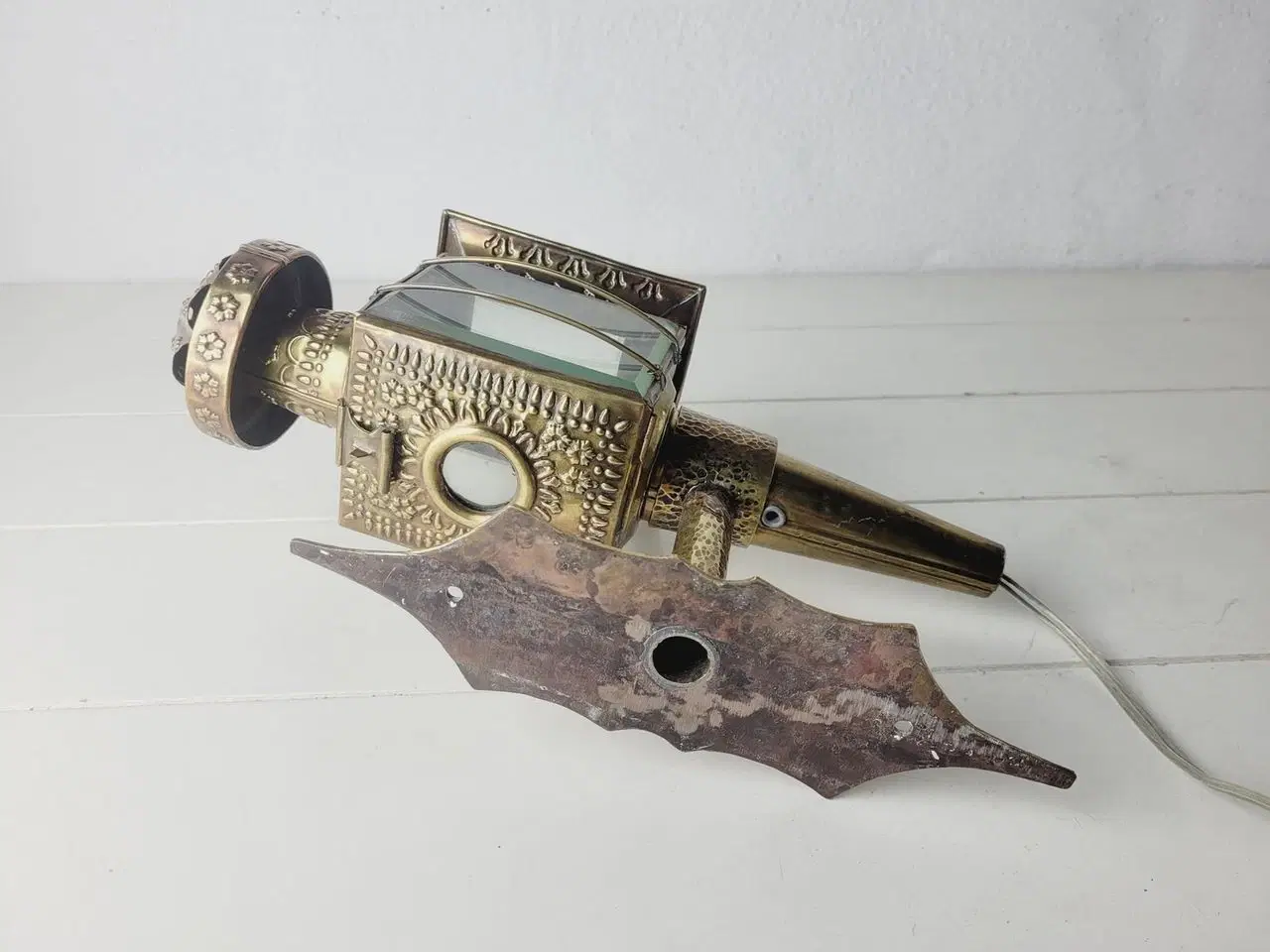Billede 6 - ⭐️- Vintage Messing Væglampe / vognlampe