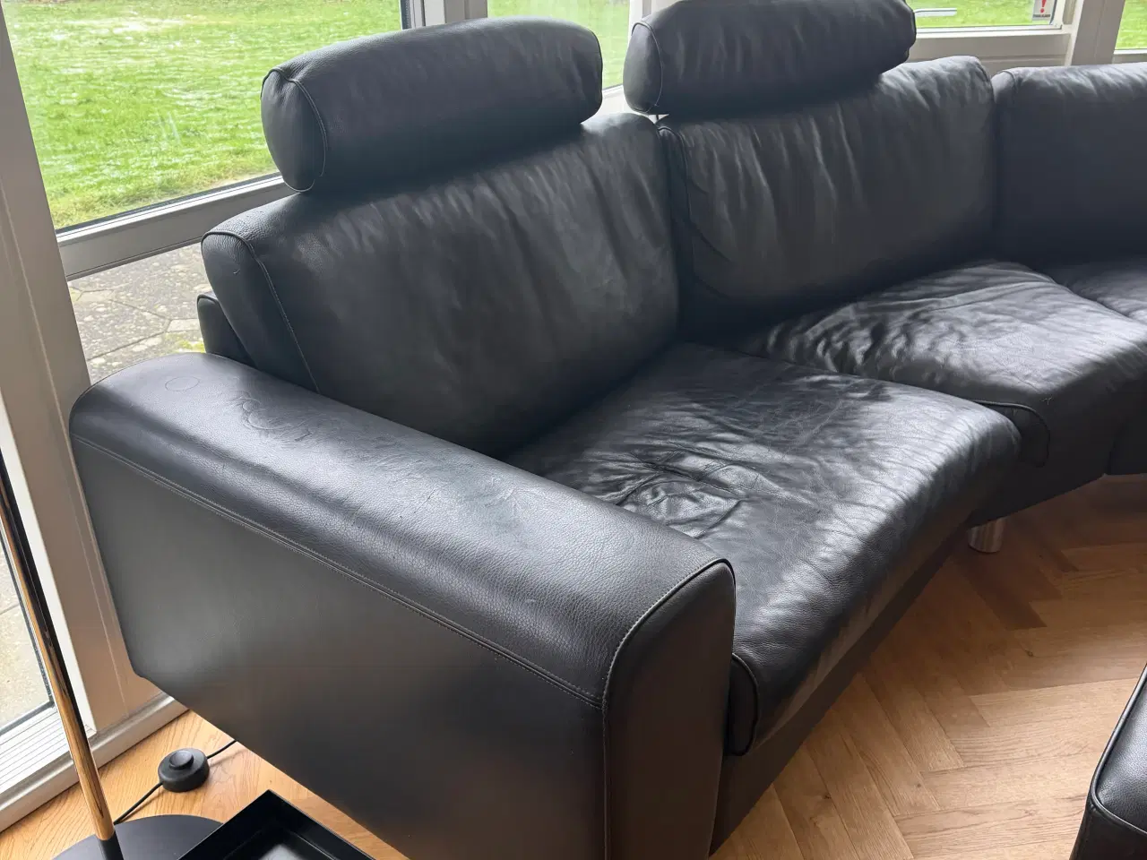 Billede 10 - Mogens Hansen sofa med chaiselong i sort læder