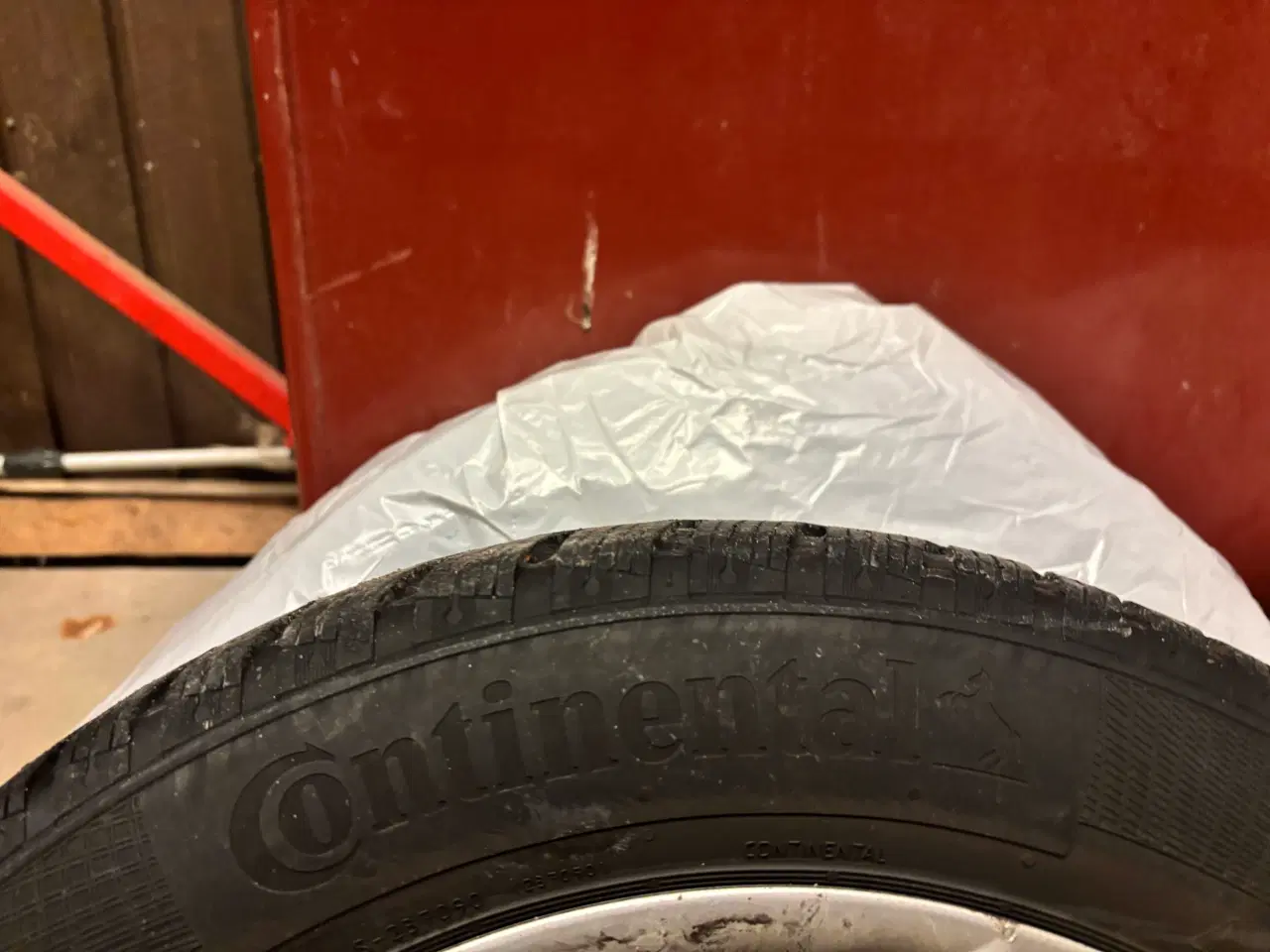 Billede 3 - Vinterdæk på alufælge