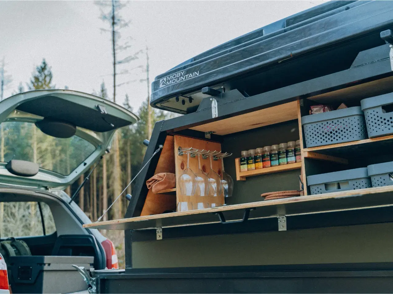 Billede 2 - Trailer med Moby Mountain Peak XL Tagtelt