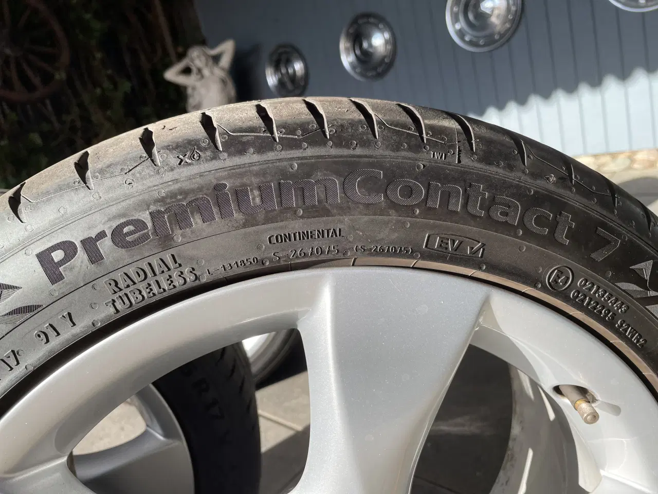 Billede 14 - Nye Continental sommerdæk på 17 Mercedes Alufælge 