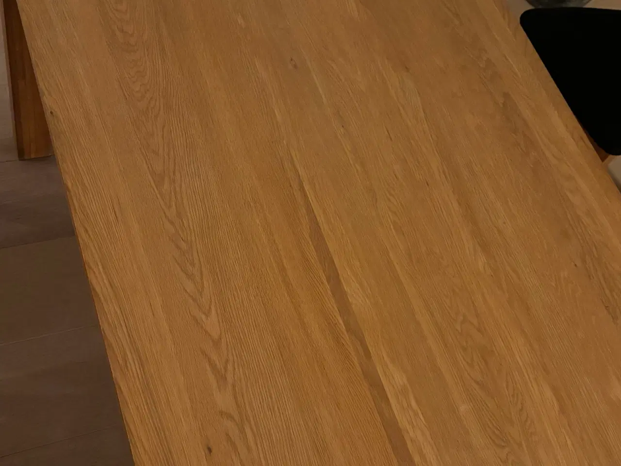 Billede 2 - Spisebord i egetræ