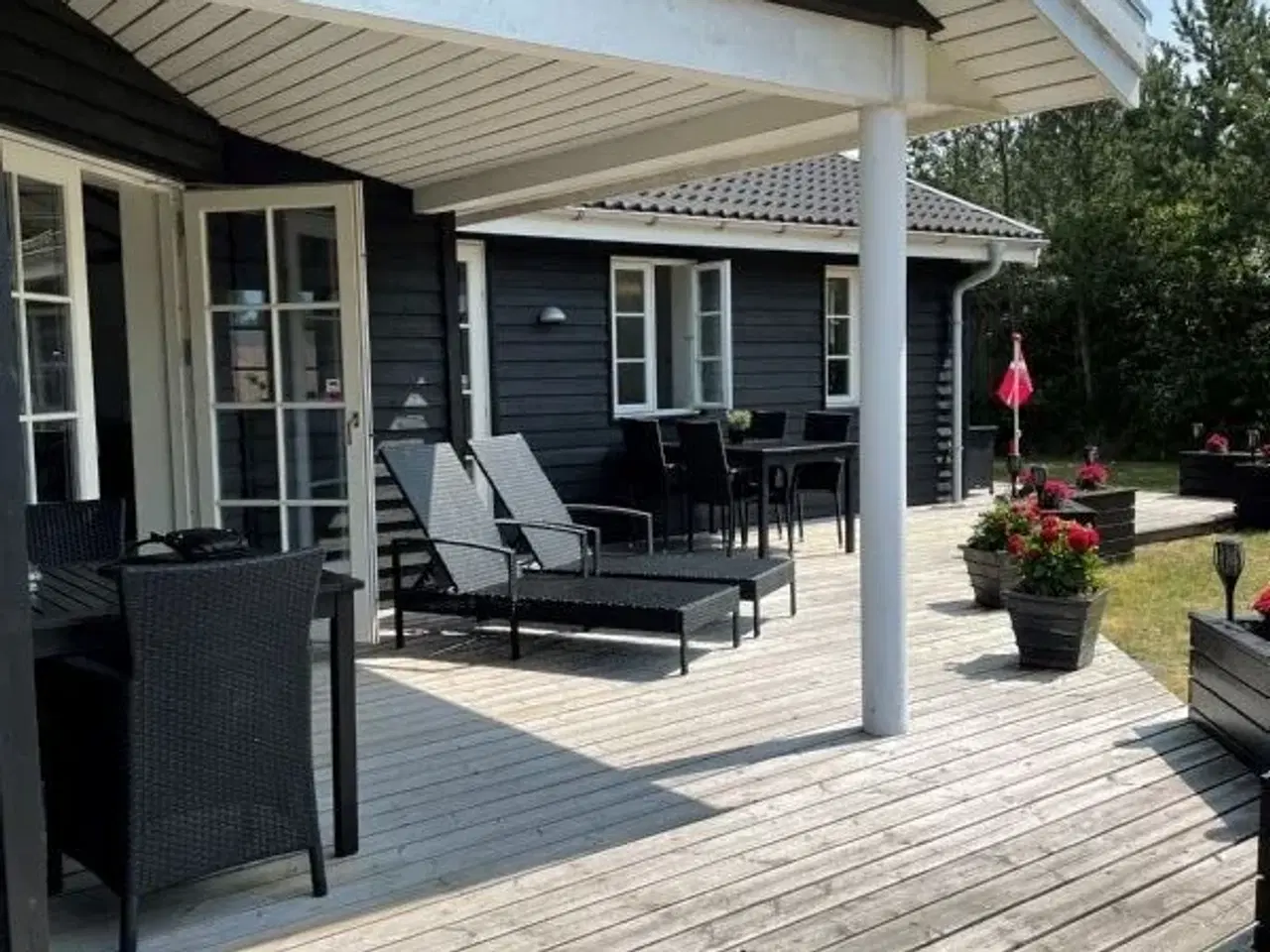 Billede 4 - L�kkert nyt sommerhus i �lb�k med opladerstik.